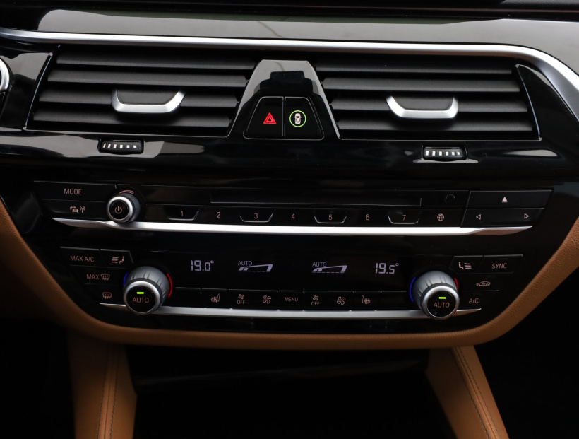 BMW 5, 2018