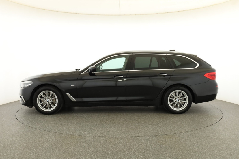 BMW 5, 2018