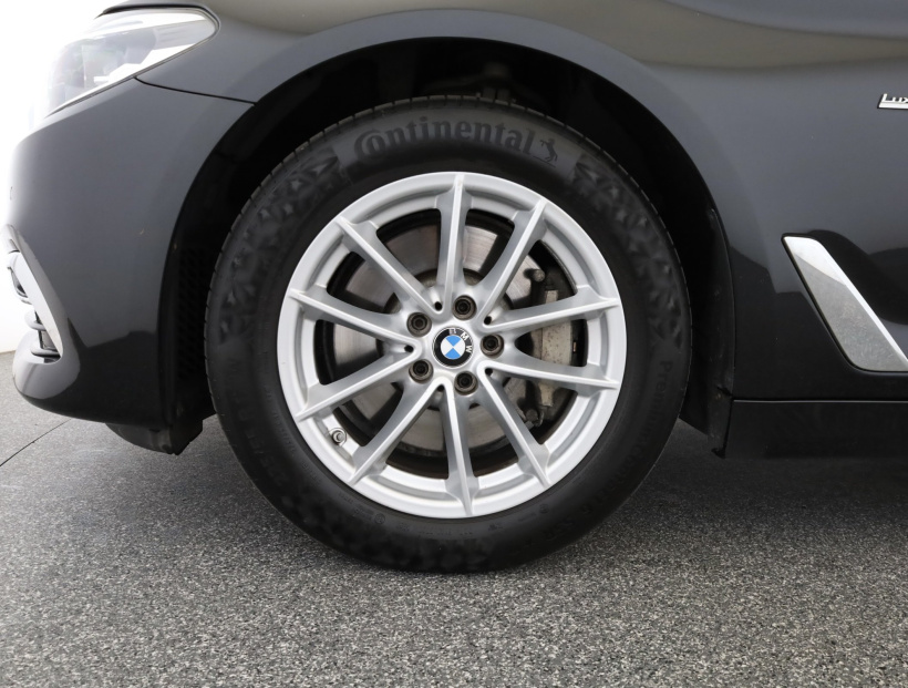 BMW 5, 2018
