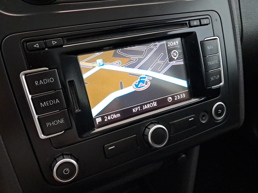 Volkswagen Touran, 2012