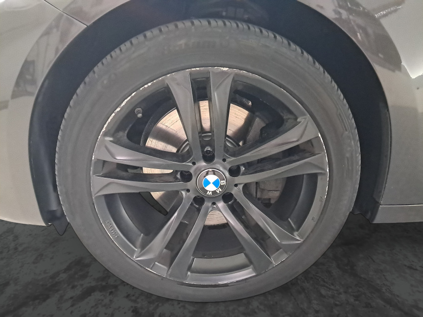 BMW 5GT, 2014