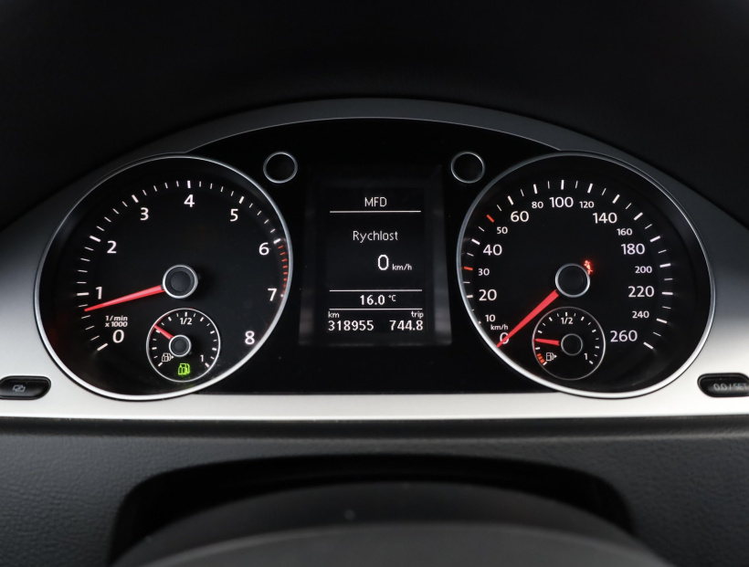 Volkswagen Passat, 2009
