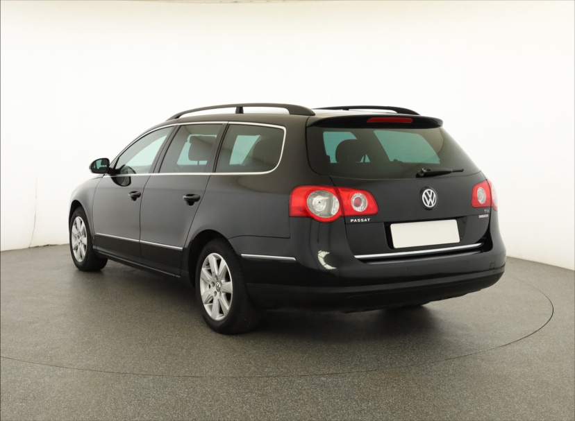 Volkswagen Passat, 2009