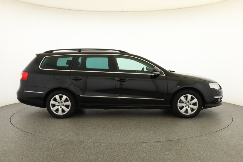 Volkswagen Passat, 2009