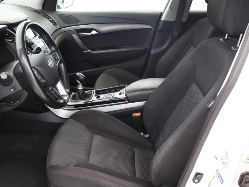 Hyundai i40, 2015