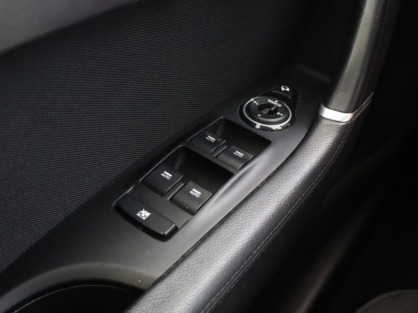 Hyundai i40, 2015