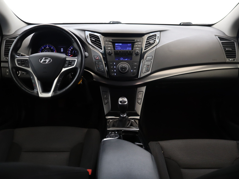 Hyundai i40, 2015