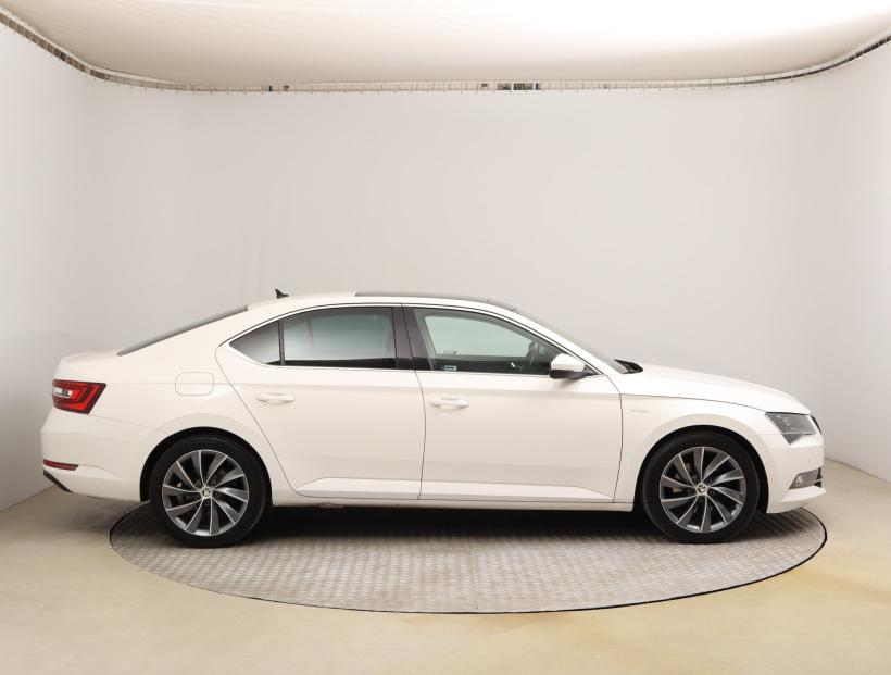 Škoda Superb, 2018