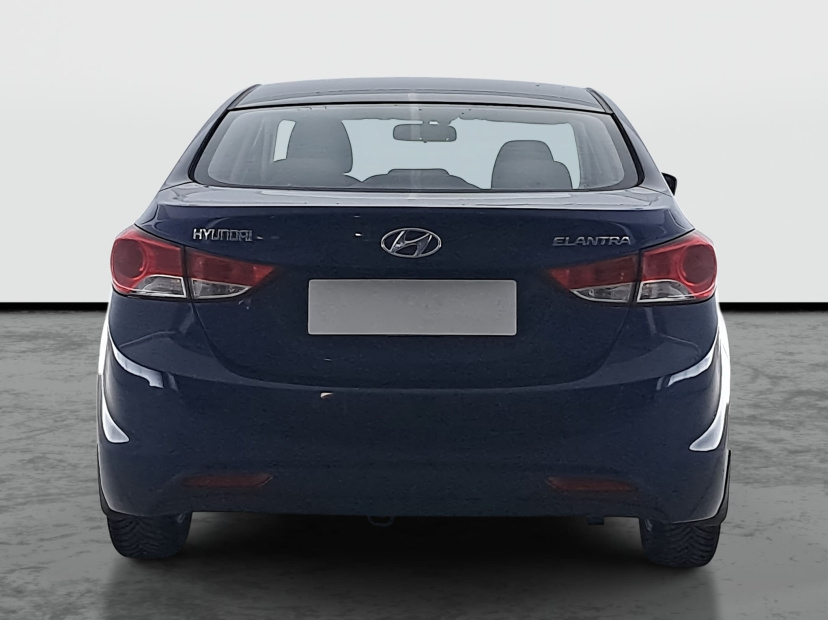 Hyundai Elantra, 2012