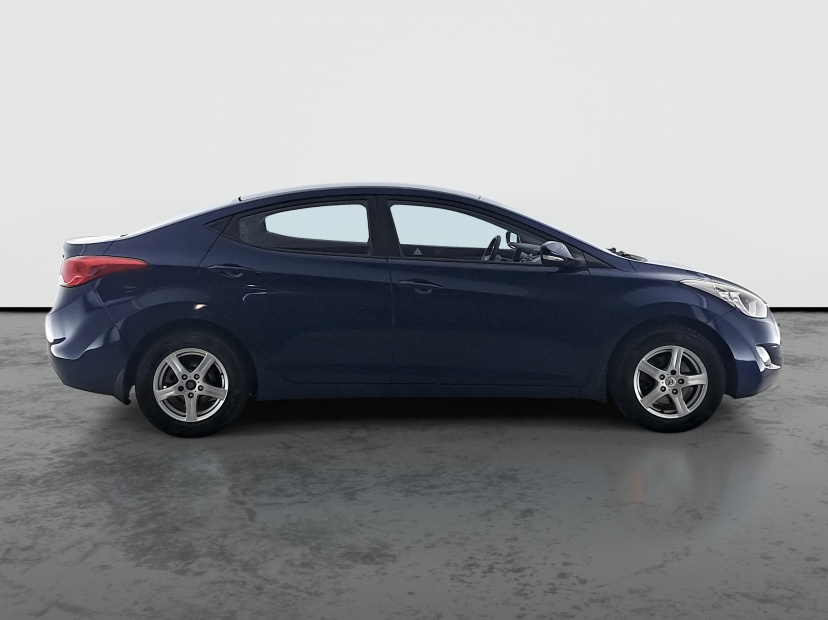 Hyundai Elantra, 2012