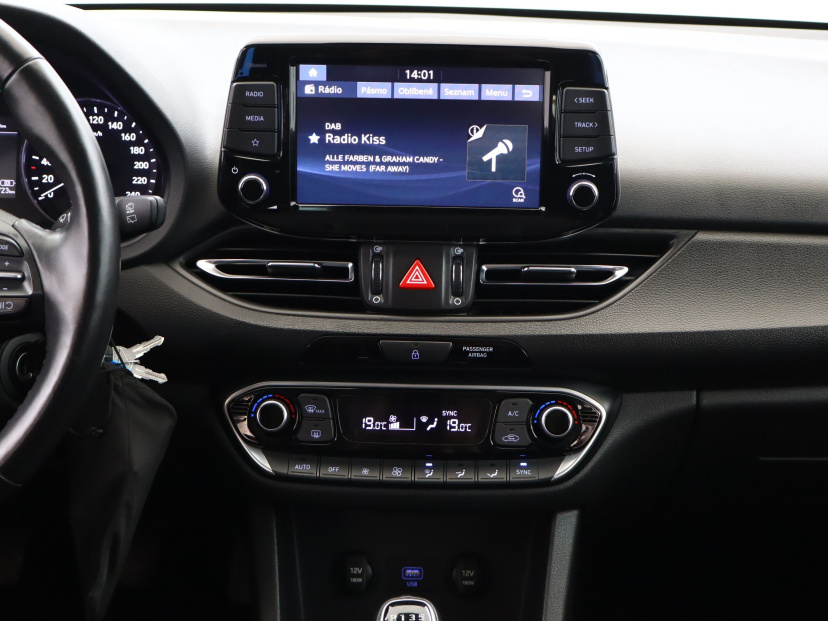 Hyundai i30, 2021