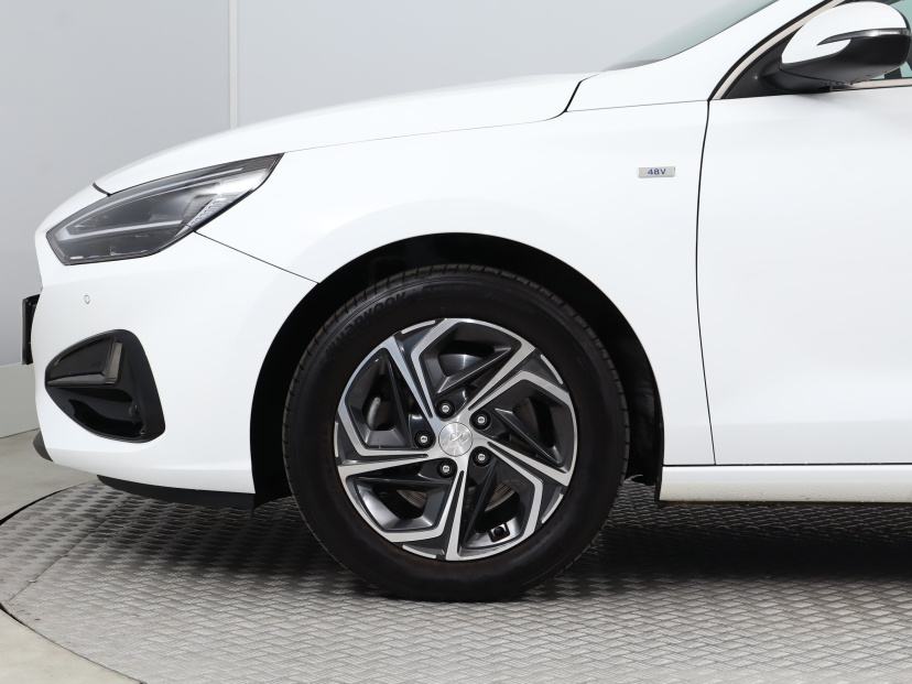Hyundai i30, 2021