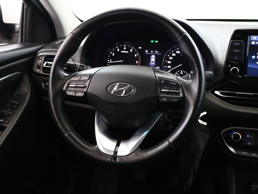 Hyundai i30, 2021