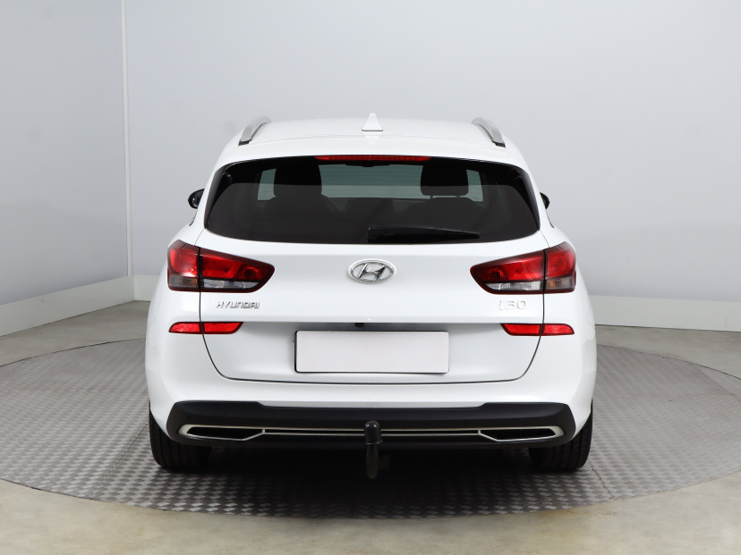 Hyundai i30, 2021