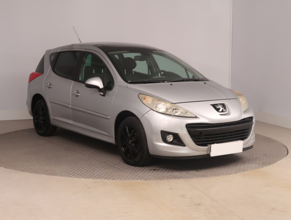 Peugeot 207, 2010