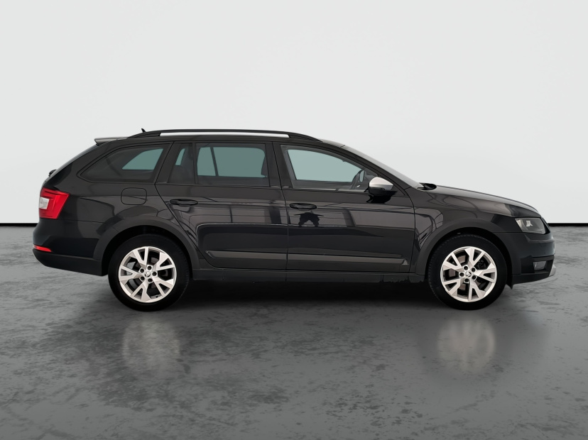 Škoda Octavia Scout, 2015