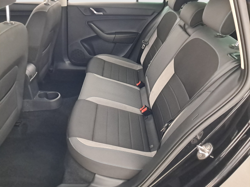 Škoda Rapid Spaceback, 2016