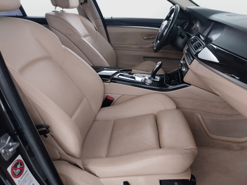 BMW 5, 2010