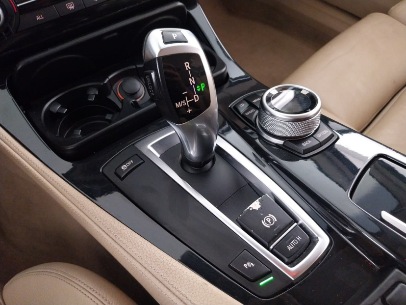 BMW 5, 2010