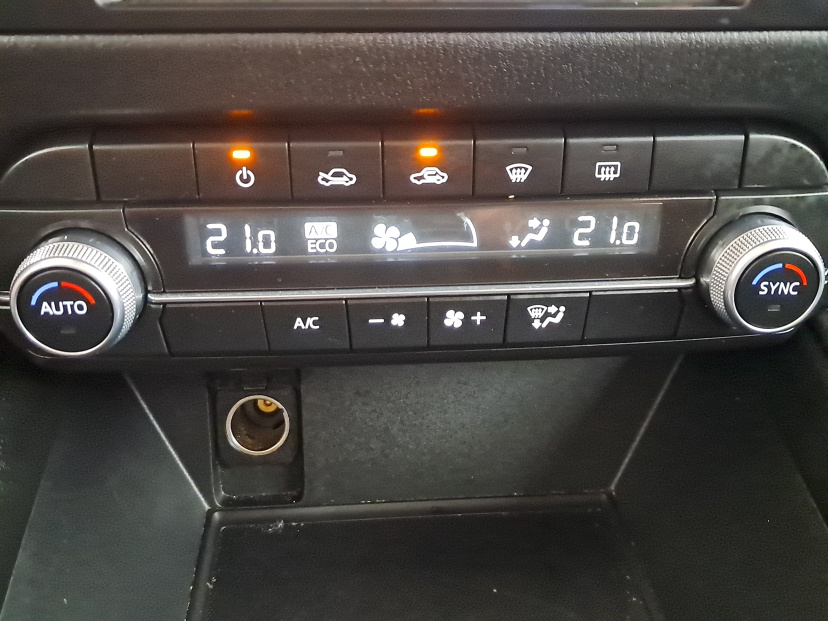 Mazda CX-5, 2022