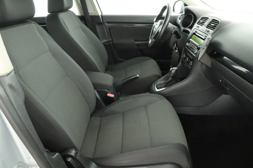 Volkswagen Golf, 2012