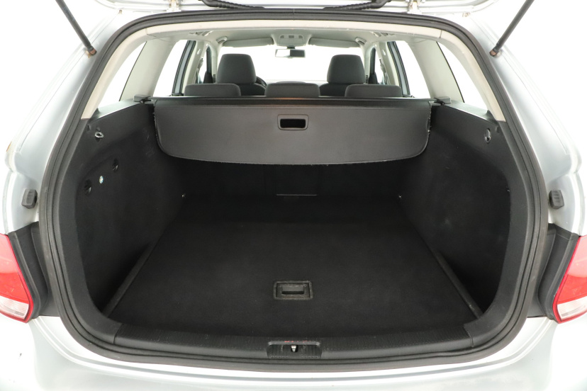Volkswagen Golf, 2012