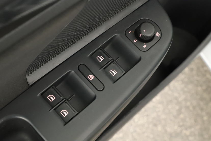 Volkswagen Golf, 2012