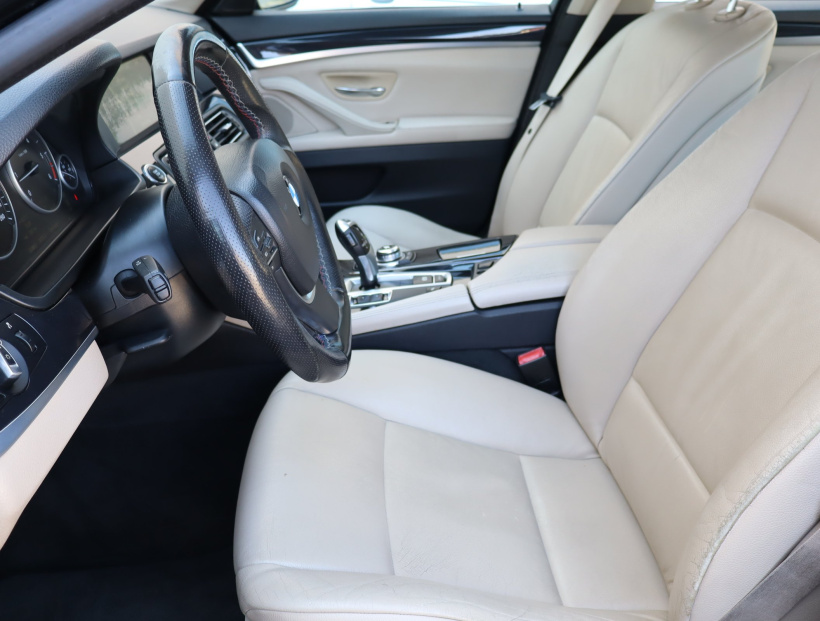 BMW 5, 2012