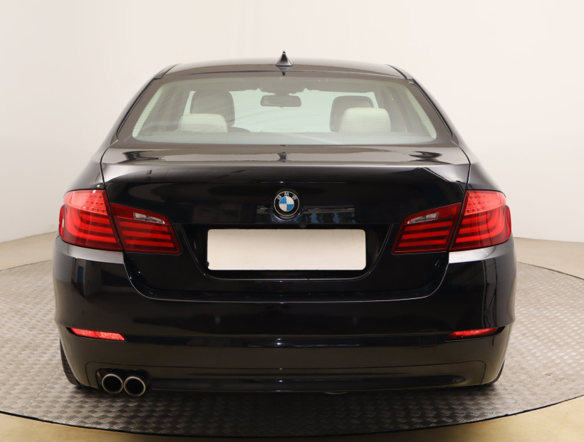 BMW 5, 2012