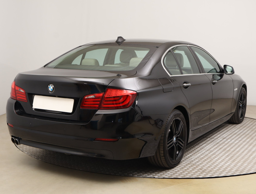 BMW 5, 2012