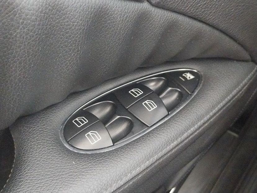 Mercedes-Benz E, 2007