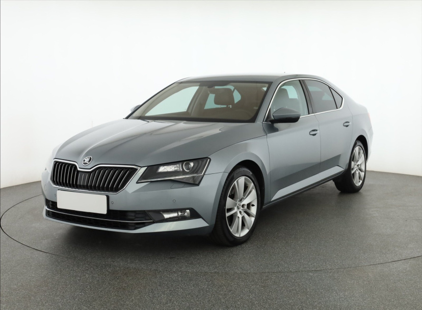 Škoda Superb, 2017