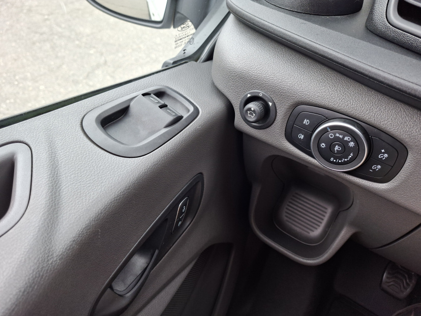 Ford Transit, 2023