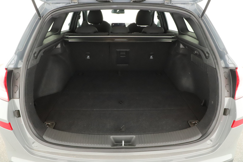 Hyundai i30, 2023