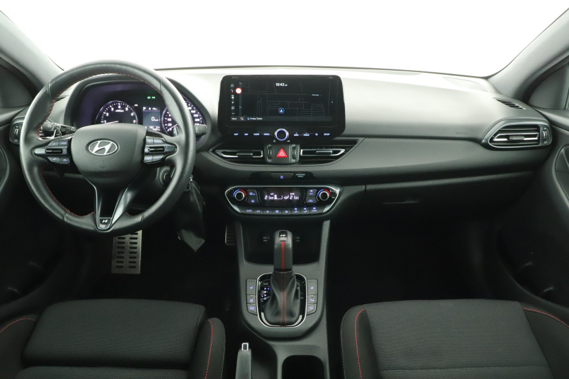 Hyundai i30, 2023