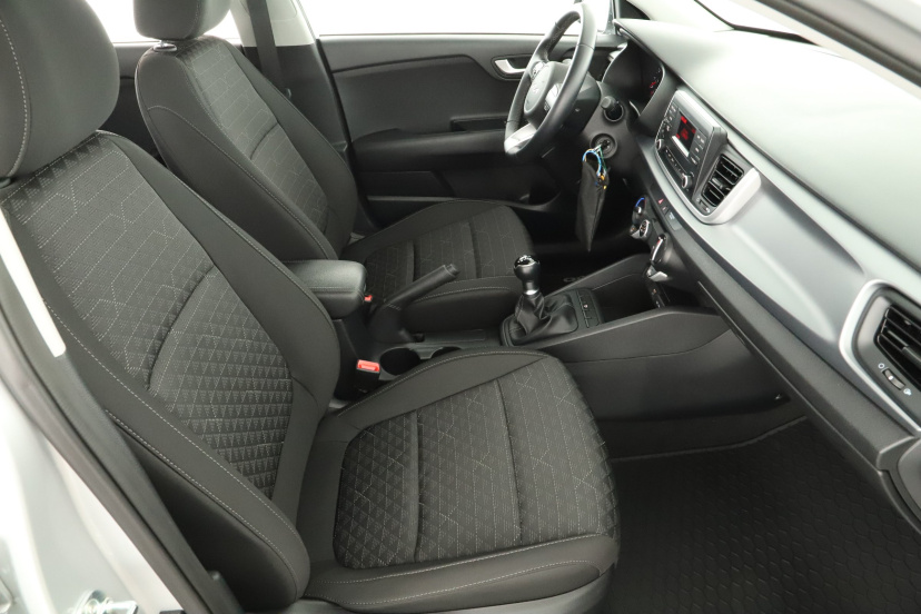 Kia Rio, 2023