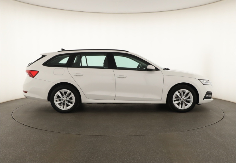 Škoda Octavia, 2023