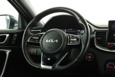 Kia ProCeed - 2022