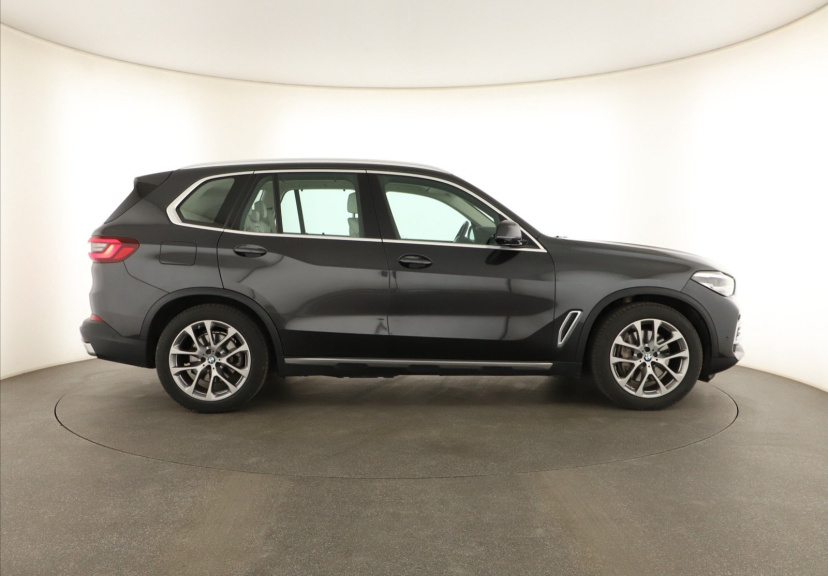 BMW X5, 2020