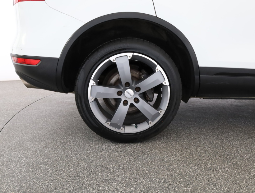 Volkswagen Touareg, 2012