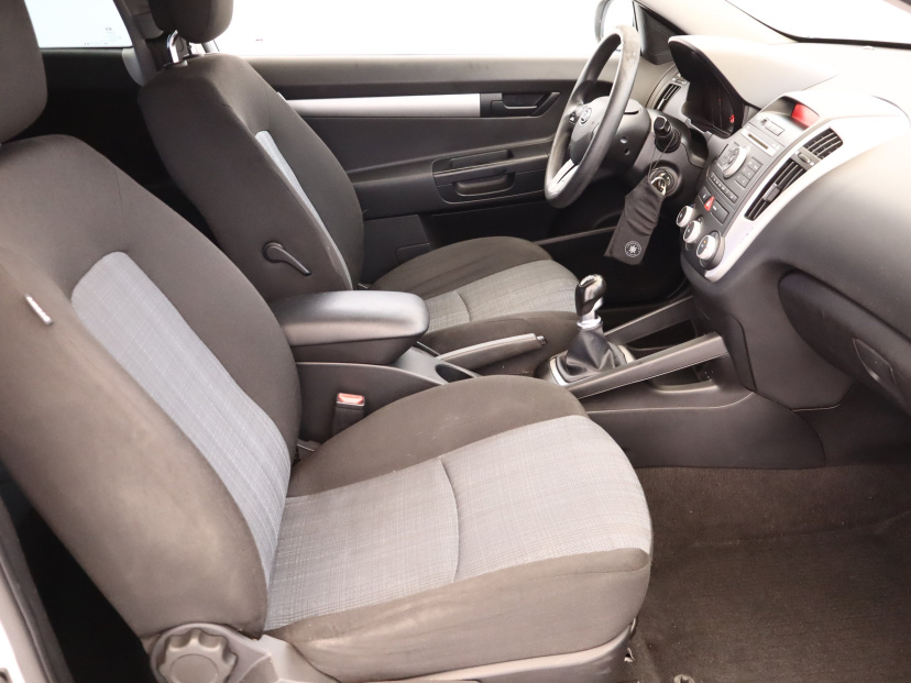 Kia ProCeed, 2009