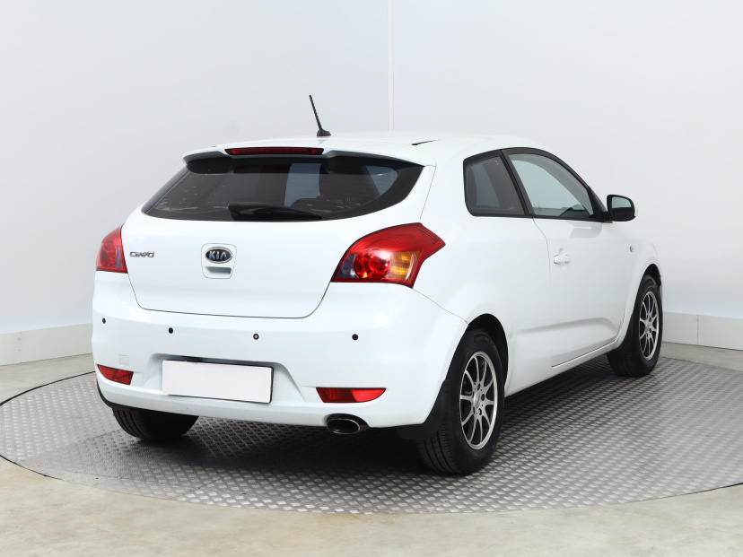 Kia ProCeed, 2009