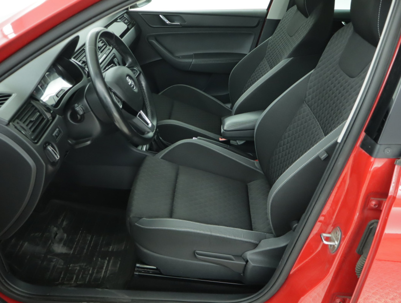Škoda Rapid Spaceback, 2017