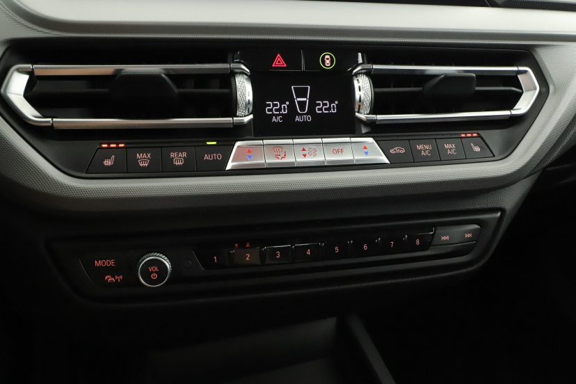 BMW 1, 2020
