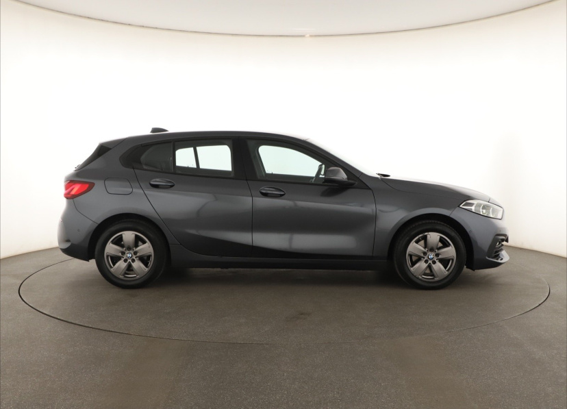 BMW 1, 2020
