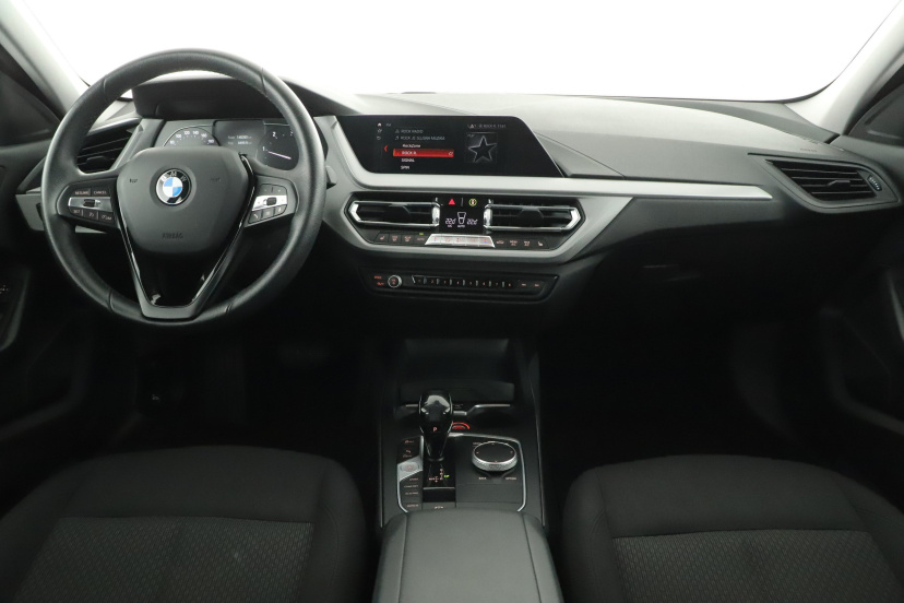 BMW 1, 2020
