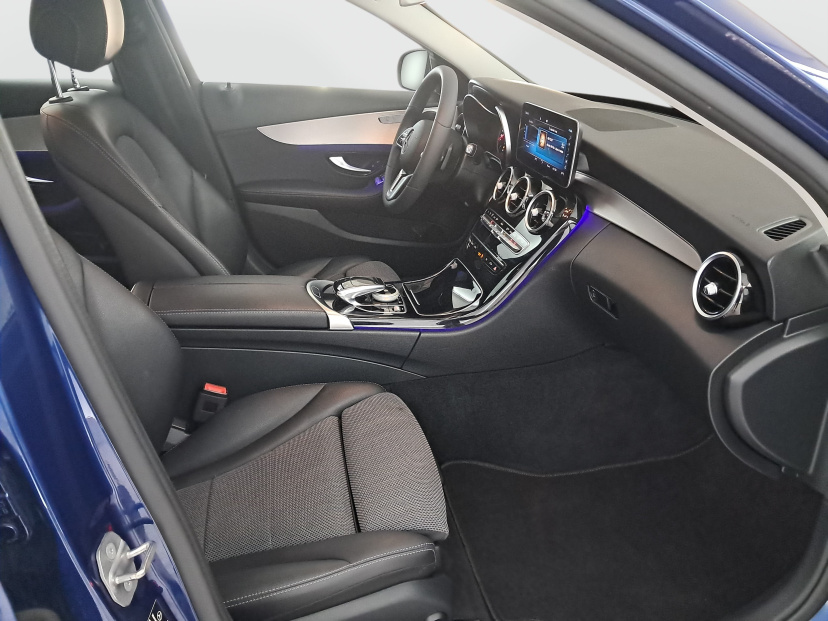 Mercedes-Benz C, 2020