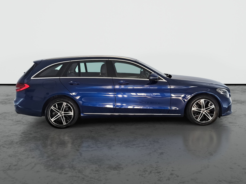 Mercedes-Benz C, 2020