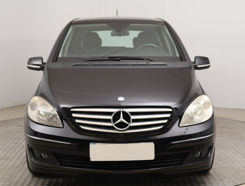 Mercedes-Benz B, 2010