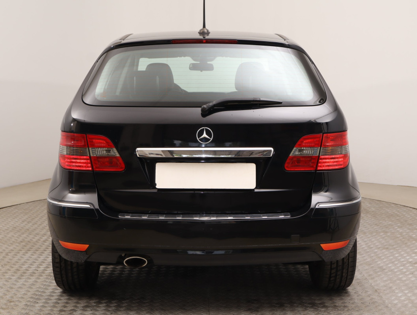 Mercedes-Benz B, 2010